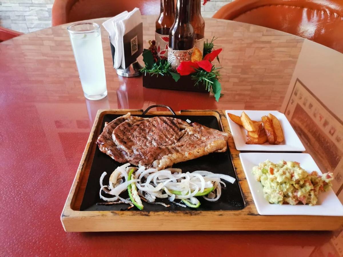 Concierge Plaza La Villa Colima Eksteriør bilde