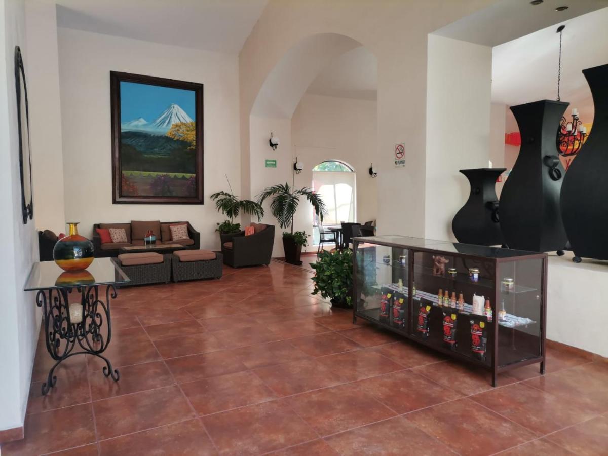 Concierge Plaza La Villa Colima Eksteriør bilde