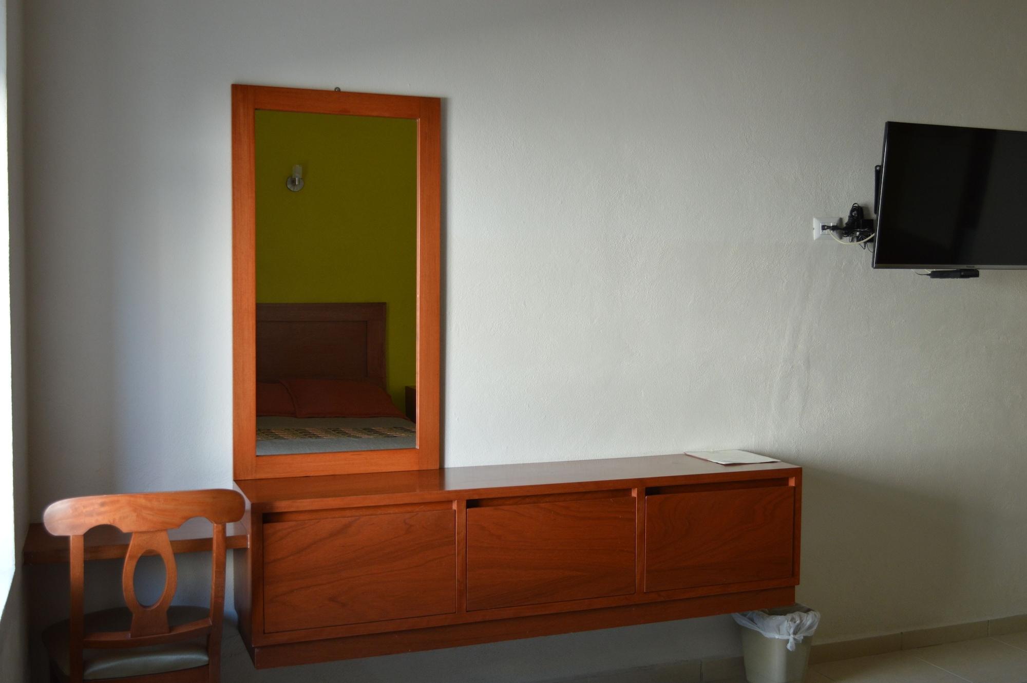Concierge Plaza La Villa Colima Eksteriør bilde