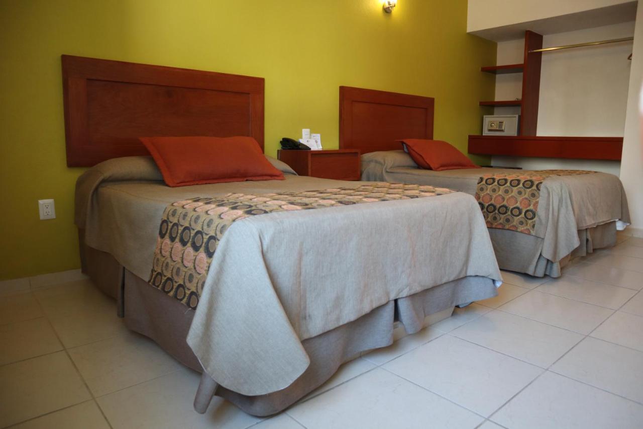 Concierge Plaza La Villa Colima Eksteriør bilde