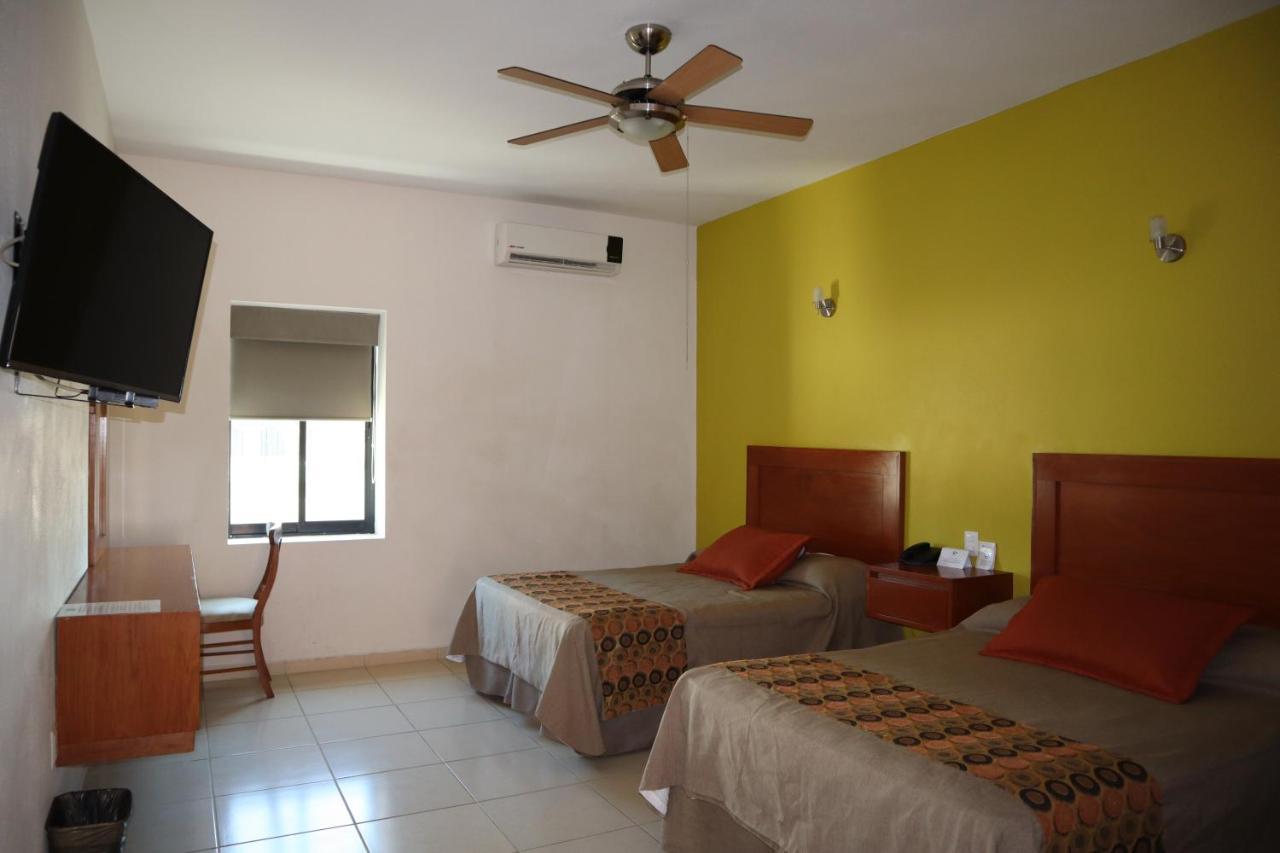 Concierge Plaza La Villa Colima Eksteriør bilde