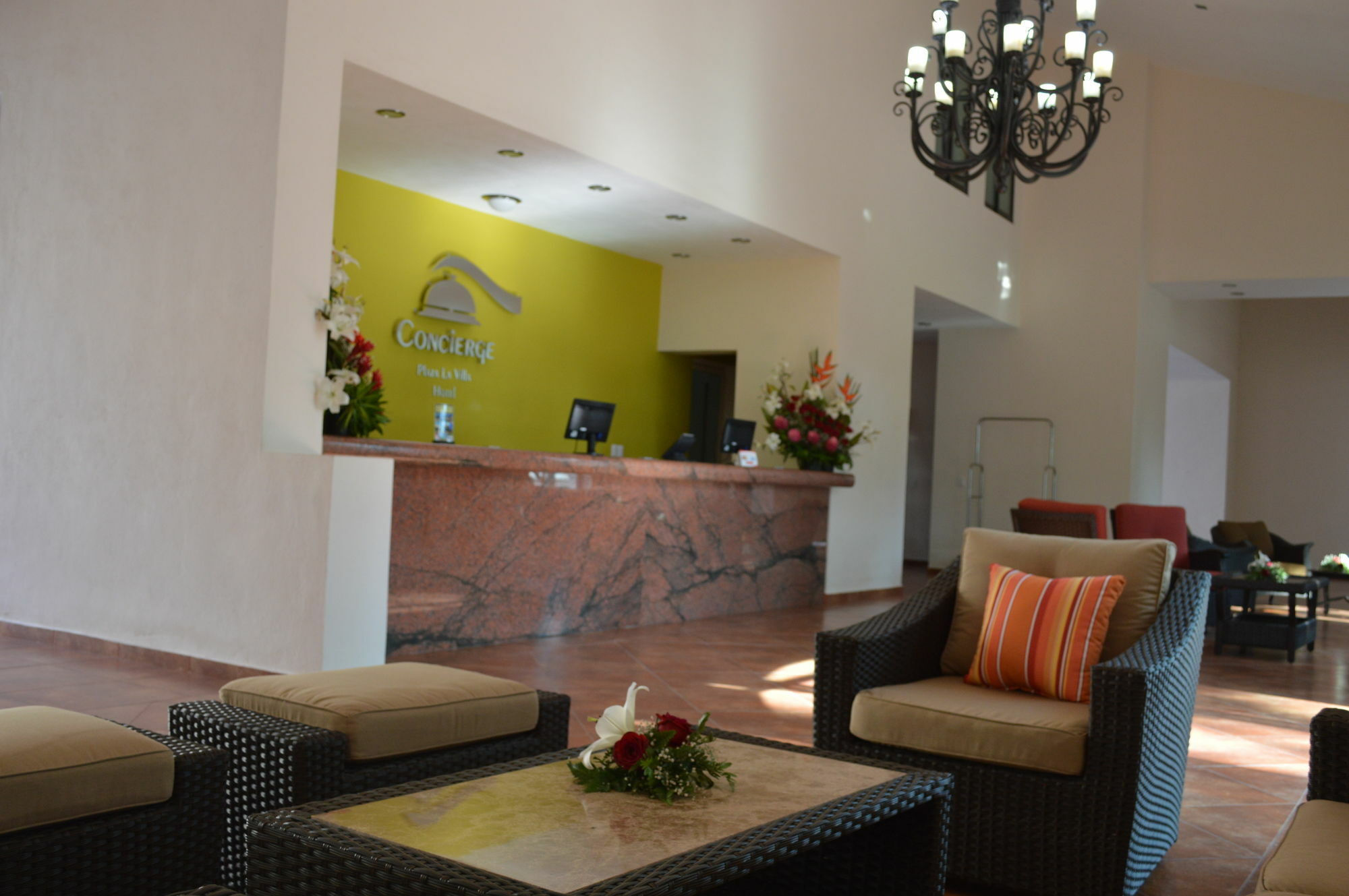 Concierge Plaza La Villa Colima Eksteriør bilde